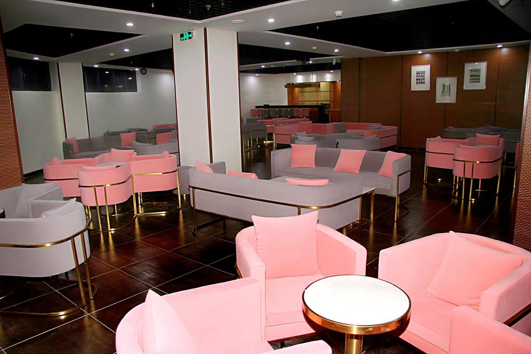 Hotel Express Luanda Luaran gambar