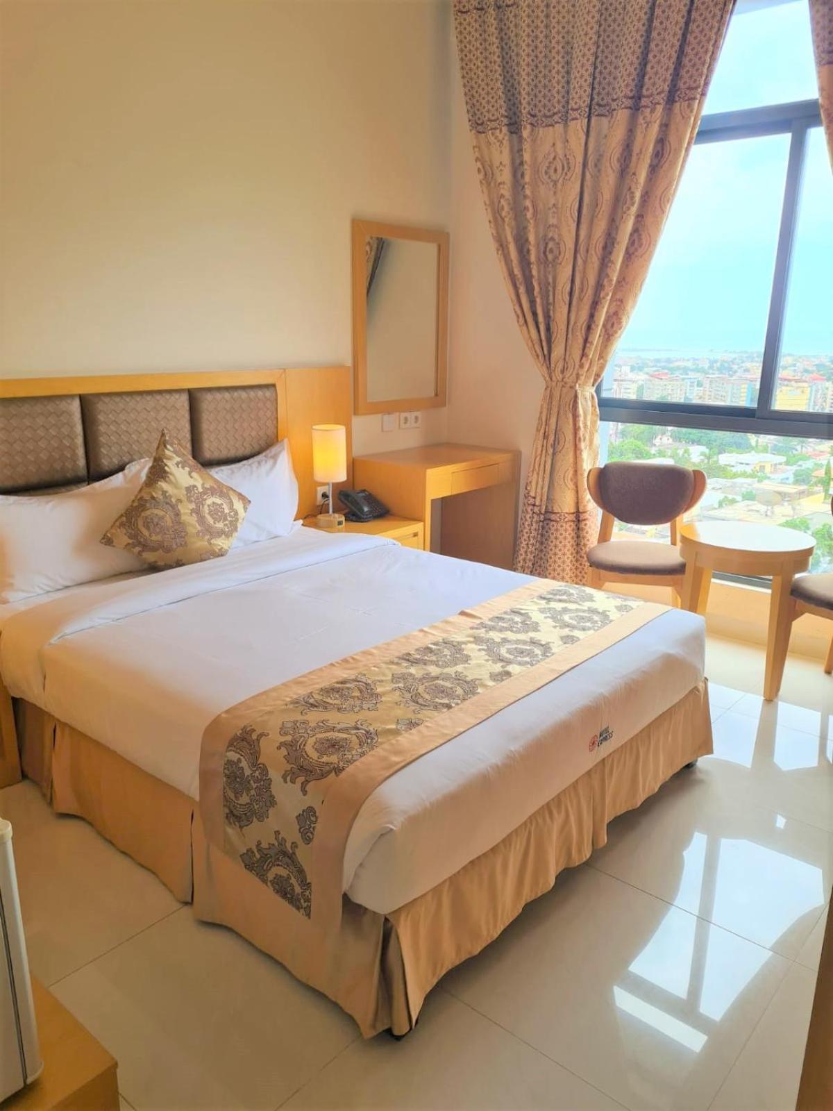 Hotel Express Luanda Luaran gambar