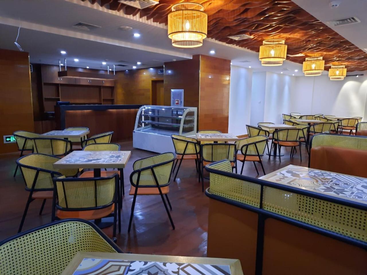 Hotel Express Luanda Luaran gambar