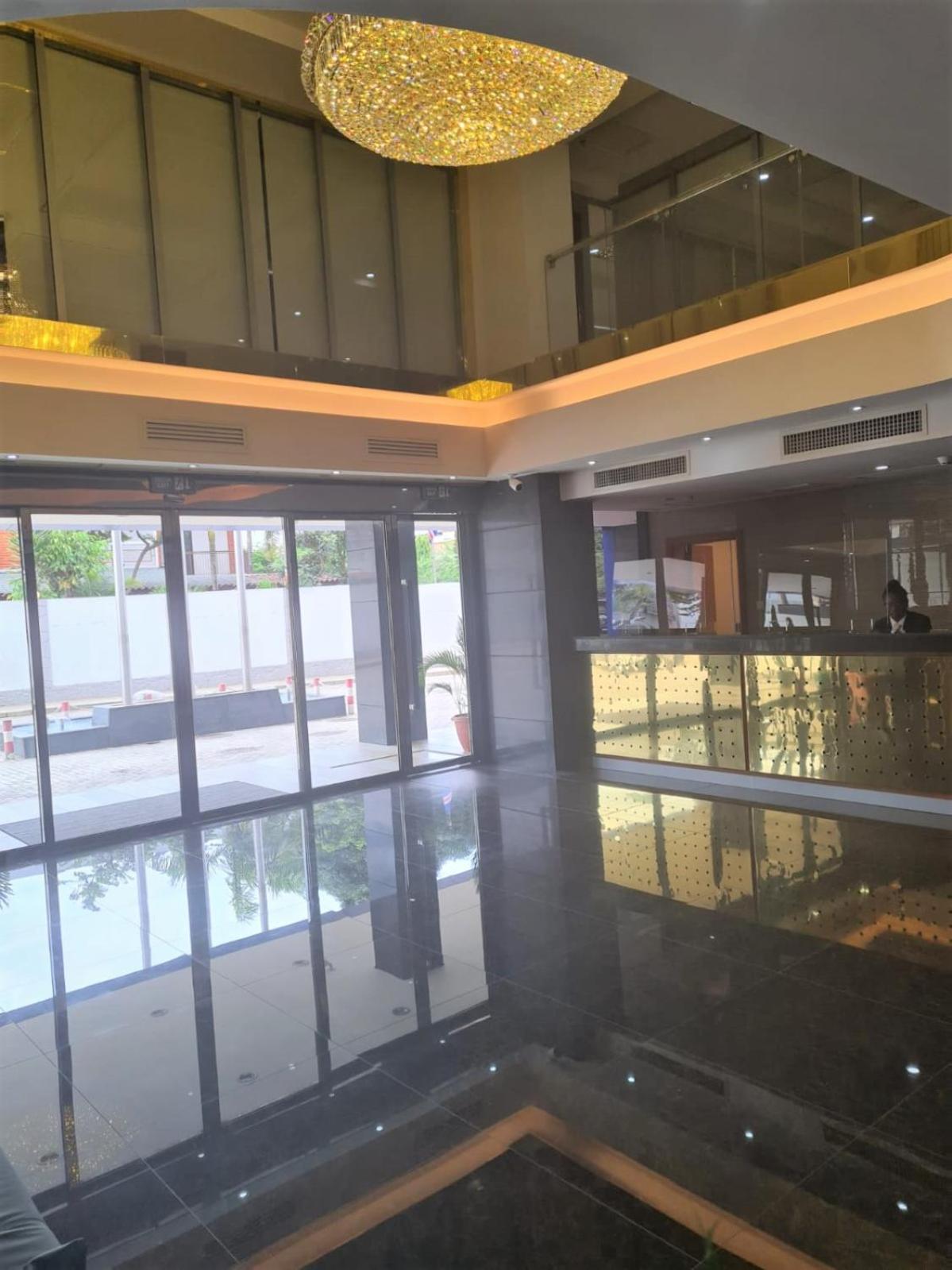 Hotel Express Luanda Luaran gambar